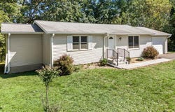 512 Eric Drive, Osceola, WI 54020