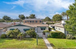 1457 E Chapman Ave, Fullerton, CA 92831