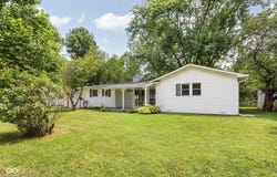 47 Brookside Drive, Whiteland, IN 46184