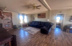 40060 SE 30th St, Pratt, KS 67124