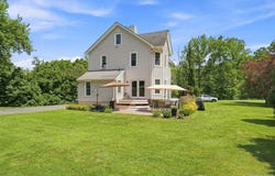 8 Berea Road, Walden, NY 12586