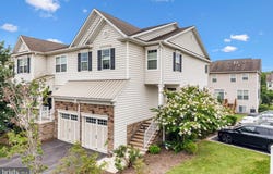33 CORTLAND Place, SKILLMAN, NJ 08558