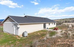 100 GRACE Way, Goldendale, WA 98620