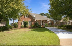584 Dartmoor Way SW, Ocean Isle Beach, NC 28469