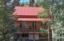 18 S Beaver Rd, Panguitch, UT 84759