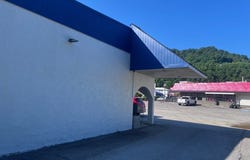 12554 Main St., Martin, KY 41649