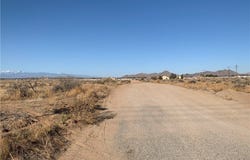 Hwy 18, Apple Valley, CA 92308