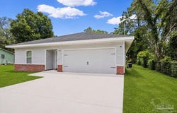 715 Edwards St, Pensacola, FL 32507