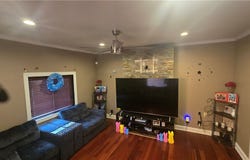 1003 Spring St, Braddock, PA 15104