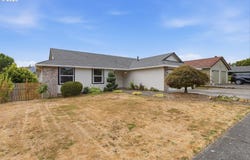 3848 SW 8TH St, Gresham, OR 97030