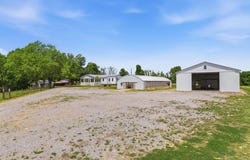 1300 State Route 1901, Marion, KY 42064