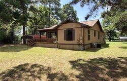 218 SE Dalby, DeKalb, TX 75503