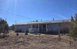 53910 N Granada Circle, Seligman, AZ 86337