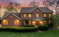 2540 Nicholas Lane, Dresden, OH 43821