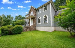 642 County Route 12, New Hampton, NY 10958