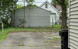 4273 E 136, Cleveland, OH 44105