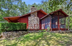 136 Oak Forest Circle, Cape Fair, MO 65624