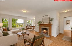 409 JACKSON St, OregonCity, OR 97045