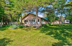 703 N Corbridge Road, Gulliver, MI 49840