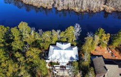 462 Mohican Dr., Georgetown, SC 29440