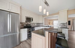 824 S Chillicothe Road, Aurora, OH 44202