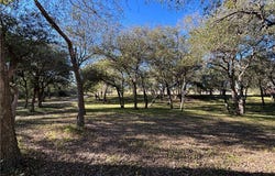 2168 River Oaks, Skidmore, TX 78164