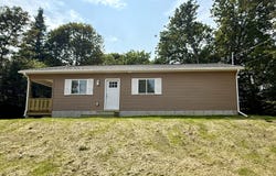 14 Mitchell Street, Eastport, ME 04631