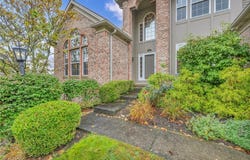 532 Covington Lane, Chagrin Falls, OH 44023