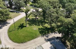 103 North Drive, Montezuma, IA 50171