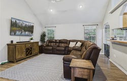 21165 Hideaway Lane, St Robert, MO 65584