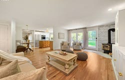 2132 SE DOUGLAS Pl, Gresham, OR 97080
