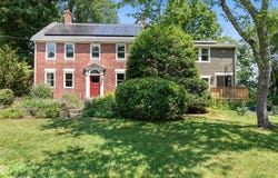 462 Ledge Road, Seekonk, MA 02771