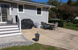 22W043 1st Street, Glen Ellyn, IL 60137