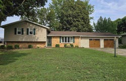 15 GETTYSBURG Drive, Canton, IL 61520