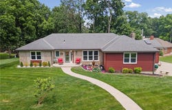 12108 OAK RIDGE Road, Independence, MO 64052