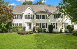 27 Morningside Drive, Topsfield, MA 01983
