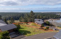 7400 KINGFISHER Loop, PacificCity, OR 97135