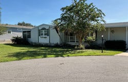 202 Oak Tree Blvd, Winter Haven, FL 33880