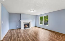 2793 SE 19TH St, Gresham, OR 97080