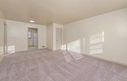6124 E Harry St, Wichita, KS 67218