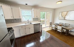 86 Wilton Ave, Middlesex Boro, NJ 08846-2572