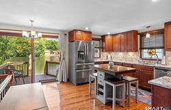 16 Grieb Trail, Wallingford, CT 06492