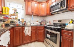 95 Ellis Ave, Irvington Twp., NJ 07111-4307