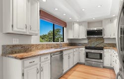 835 E Ave, Coronado, CA 92118