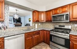 327 Smithwold Rd, Franklin Twp., NJ 08873-4858
