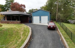 103 Sherwood Rd, Middlesboro, KY 40965