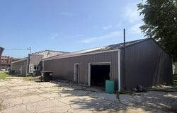 105 W Highland Ave, Robinson, IL 62454