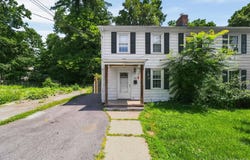 10 Dutchess Avenue, Wappingers Falls, NY 12590