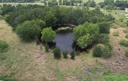 240 Cummings Rd, Thorndale, TX 76577
