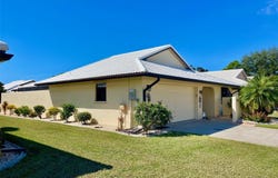 126 SANDSTONE Circle, VENICE, FL 34293